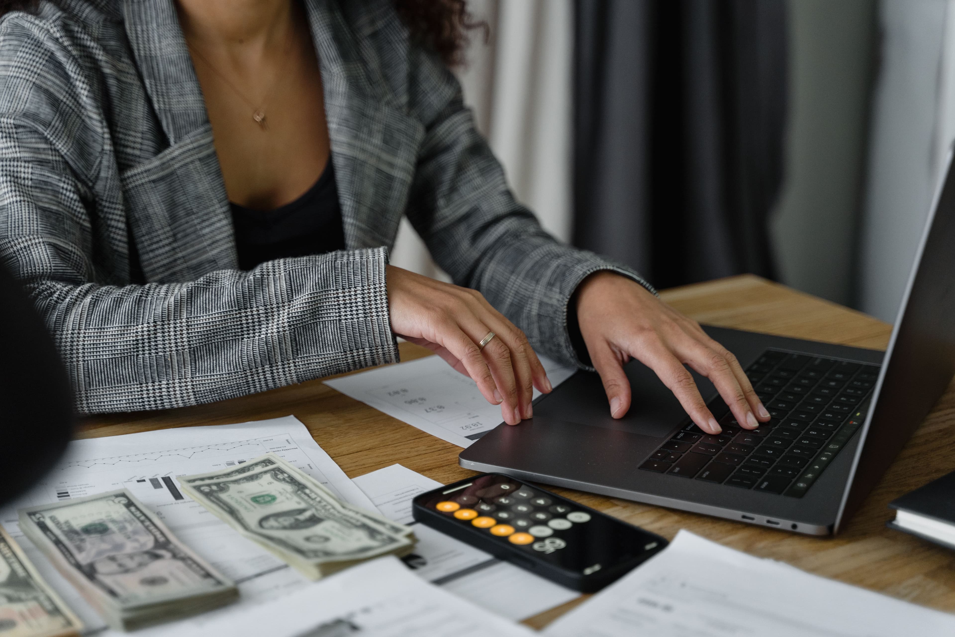 482 salary requirements for employers